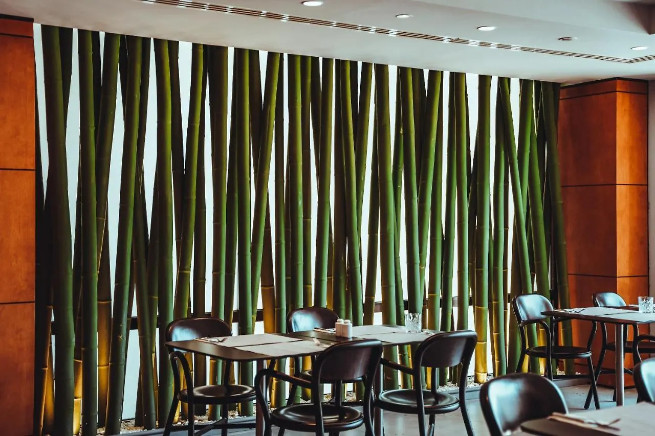 Courtyard By Marriott Tbilisi Hotel Georgia