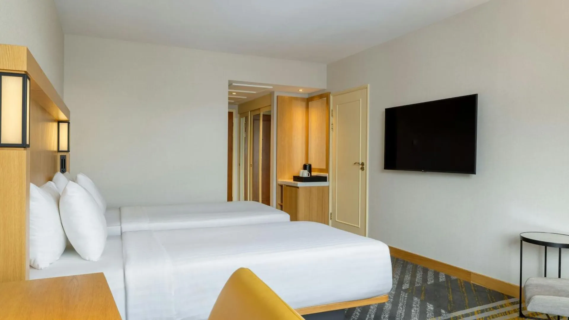 Courtyard By Marriott Tbilisi Hotel